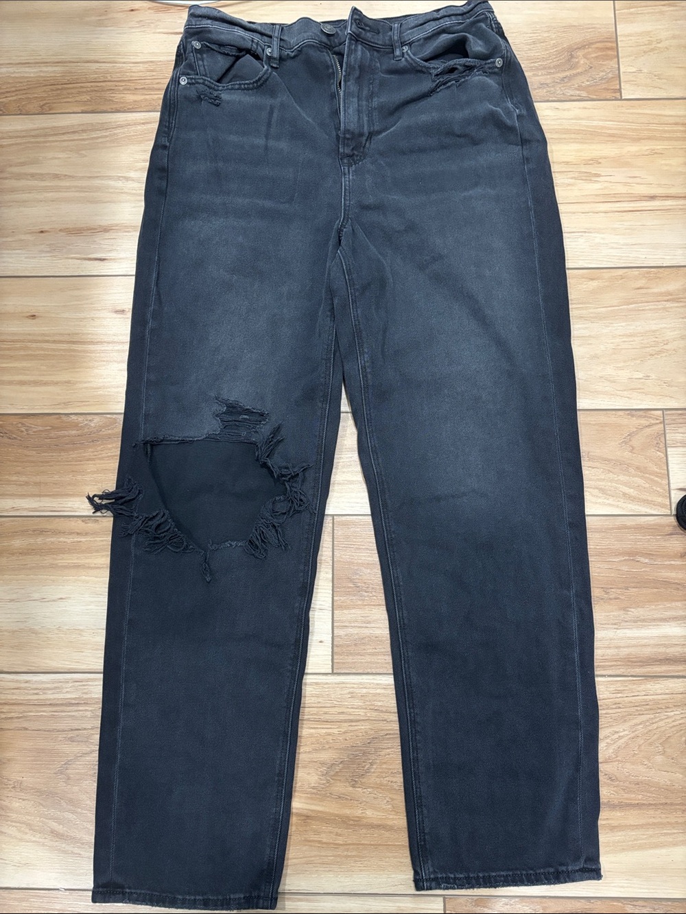 American Eagle Outfitters Women's High Rise Black Distressed Jeans